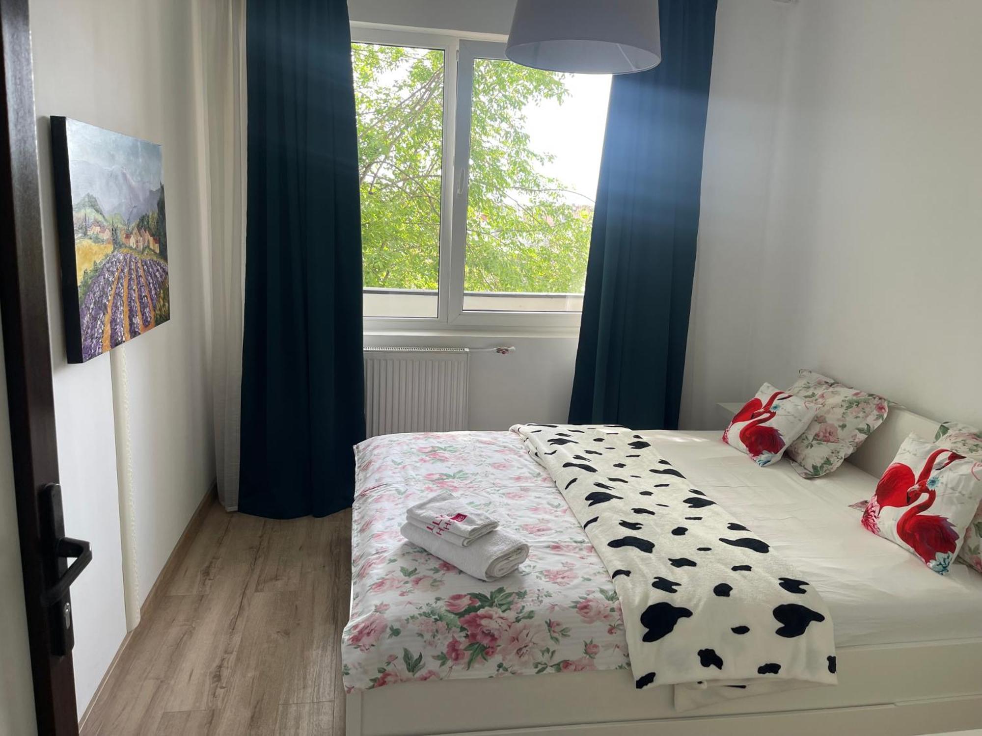 Cellini Apartment Bukares Bagian luar foto