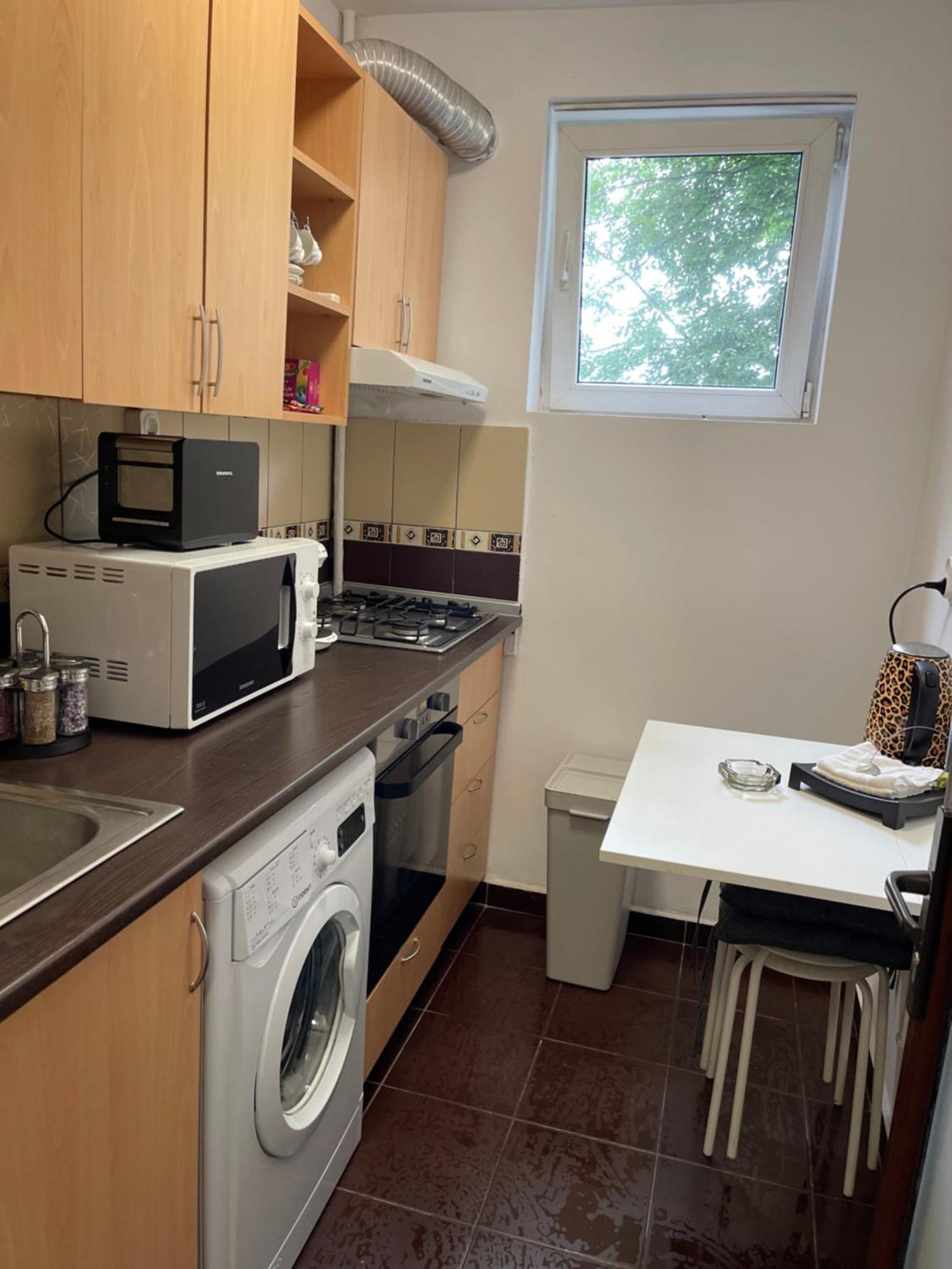 Cellini Apartment Bukares Bagian luar foto