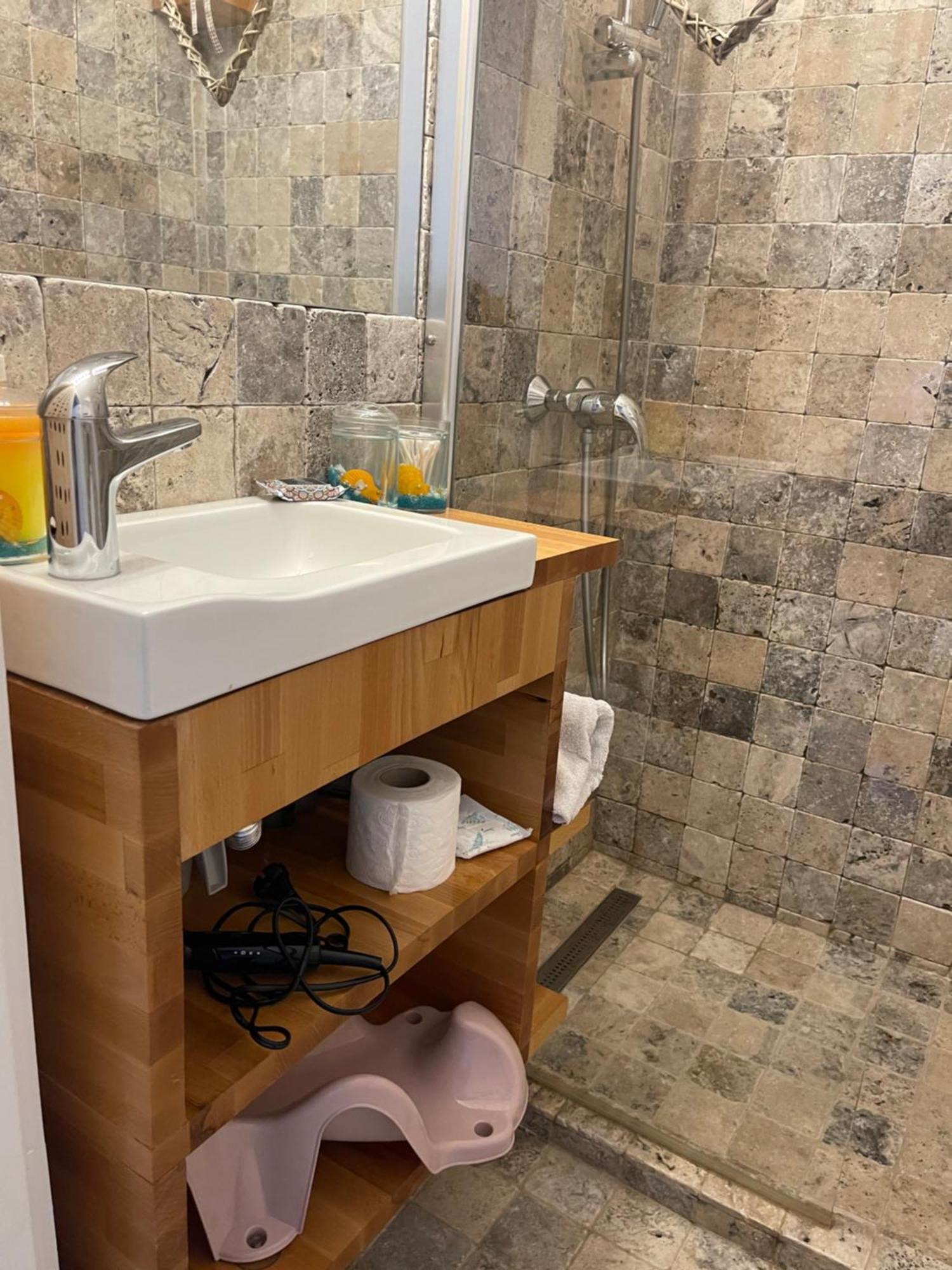 Cellini Apartment Bukares Bagian luar foto