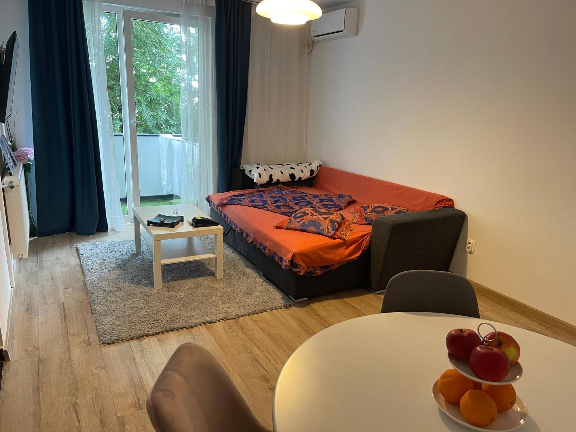 Cellini Apartment Bukares Bagian luar foto