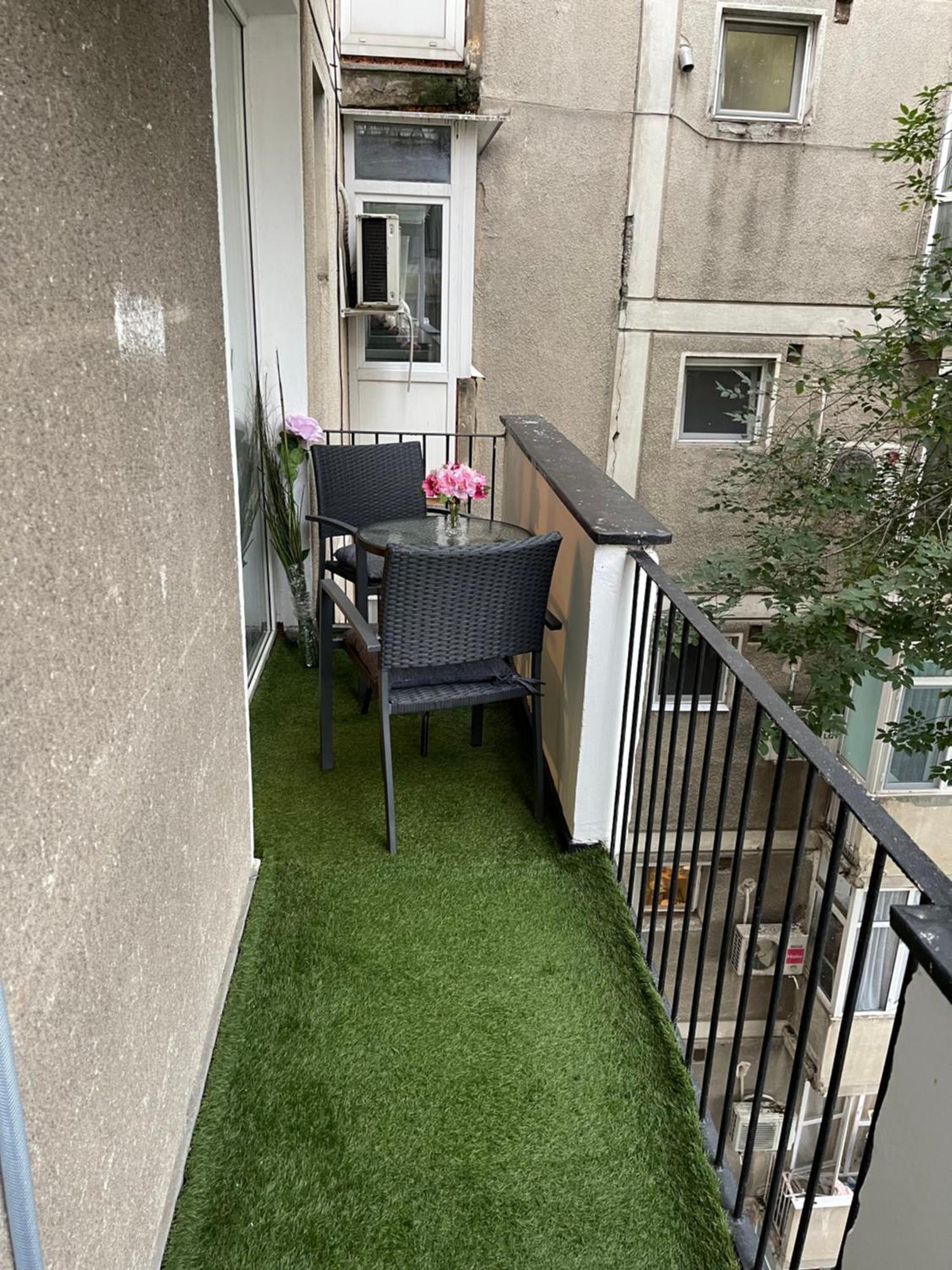 Cellini Apartment Bukares Bagian luar foto