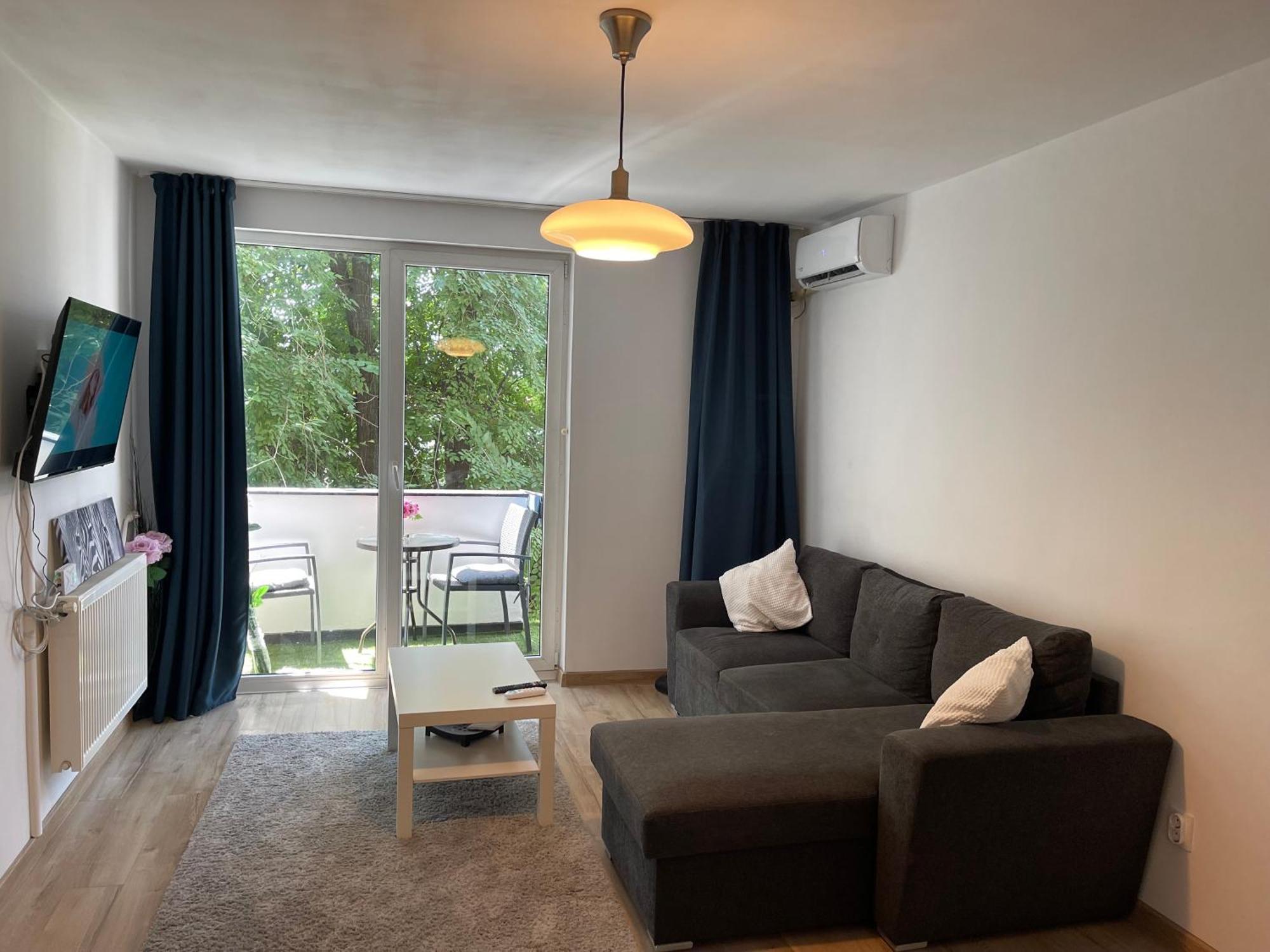 Cellini Apartment Bukares Bagian luar foto